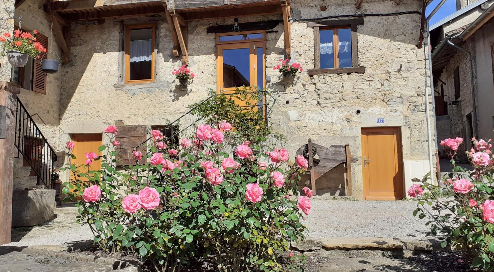 O Joli Bugey Villa Saint-Rambert-en-Bugey Kültér fotó